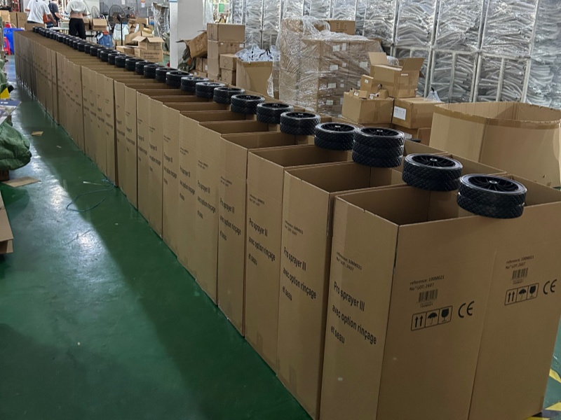 Envío a granel de pulverizadores de carro listos para su envío mundial Envío a granel de pulverizadores de carro listos para su envío mundial